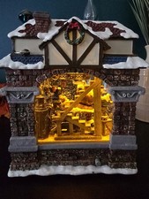 Kirkland Christmas Water Window Santa 166869 Workshop Lights Up & Music