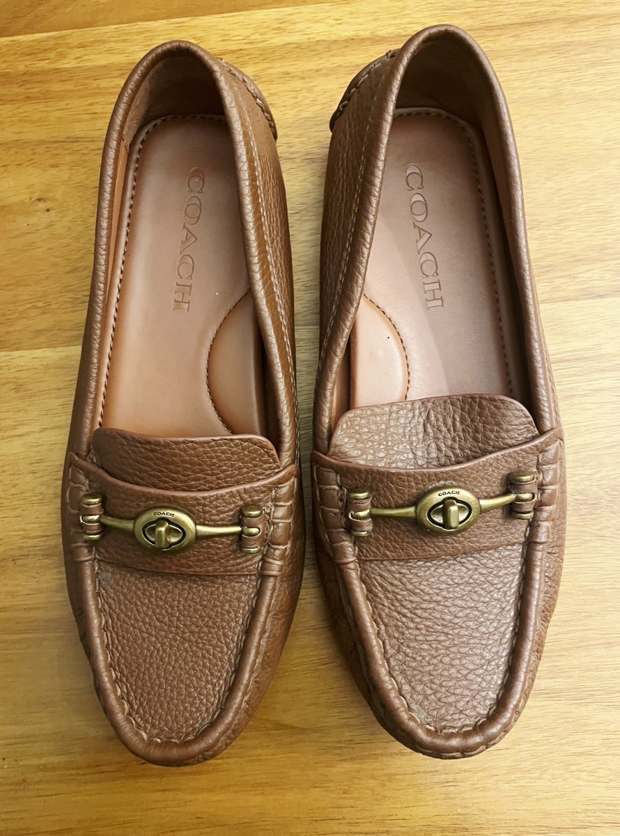 COACH Women's Crosby Driver Turnlock Flats Pebble Brown Size 5.5