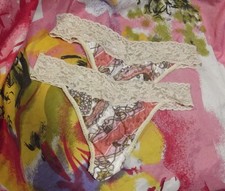 2 HANKY PANKY 4811 LACE ORIGINAL RISE JKSC THONG PANTIES OS 4-14