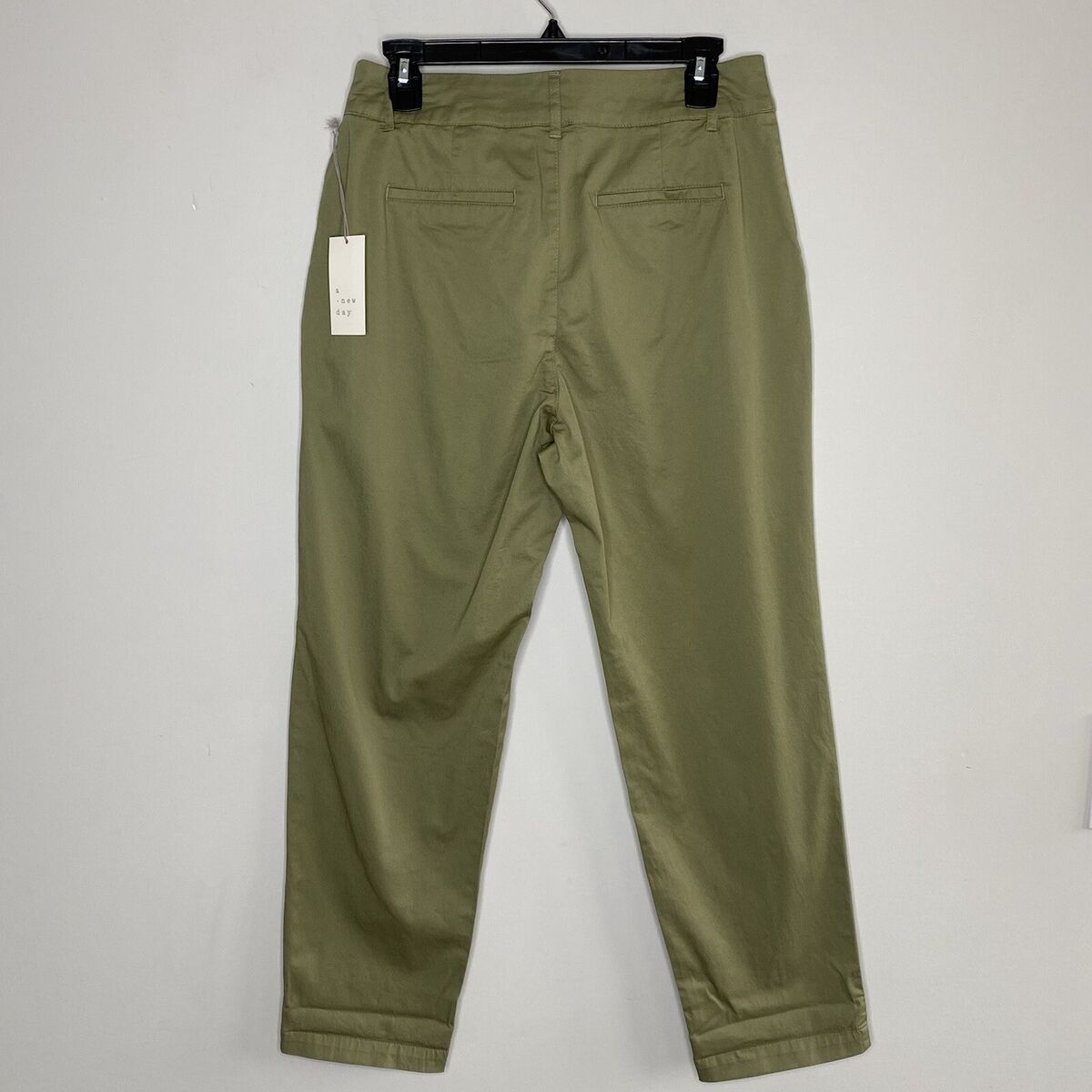 A NEW DAY Pants Womens 8 Olive Green Pleated Front Chino NEW