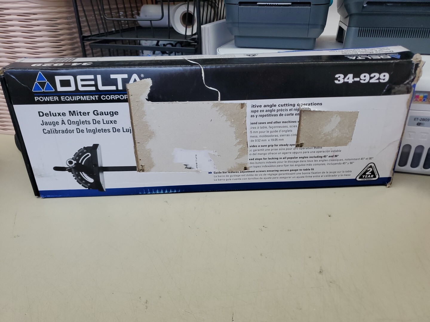 DELTA Woodworking 34929 Deluxe Miter Gauge BLACK 20.25" x 7.75" x 2.