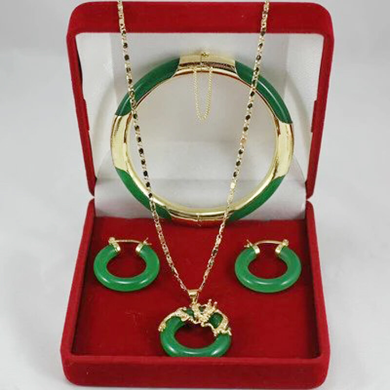 Green Jade & 18K Gold Plated Jewelry Set - Bracelet, Earrings, Necklace With Pendant