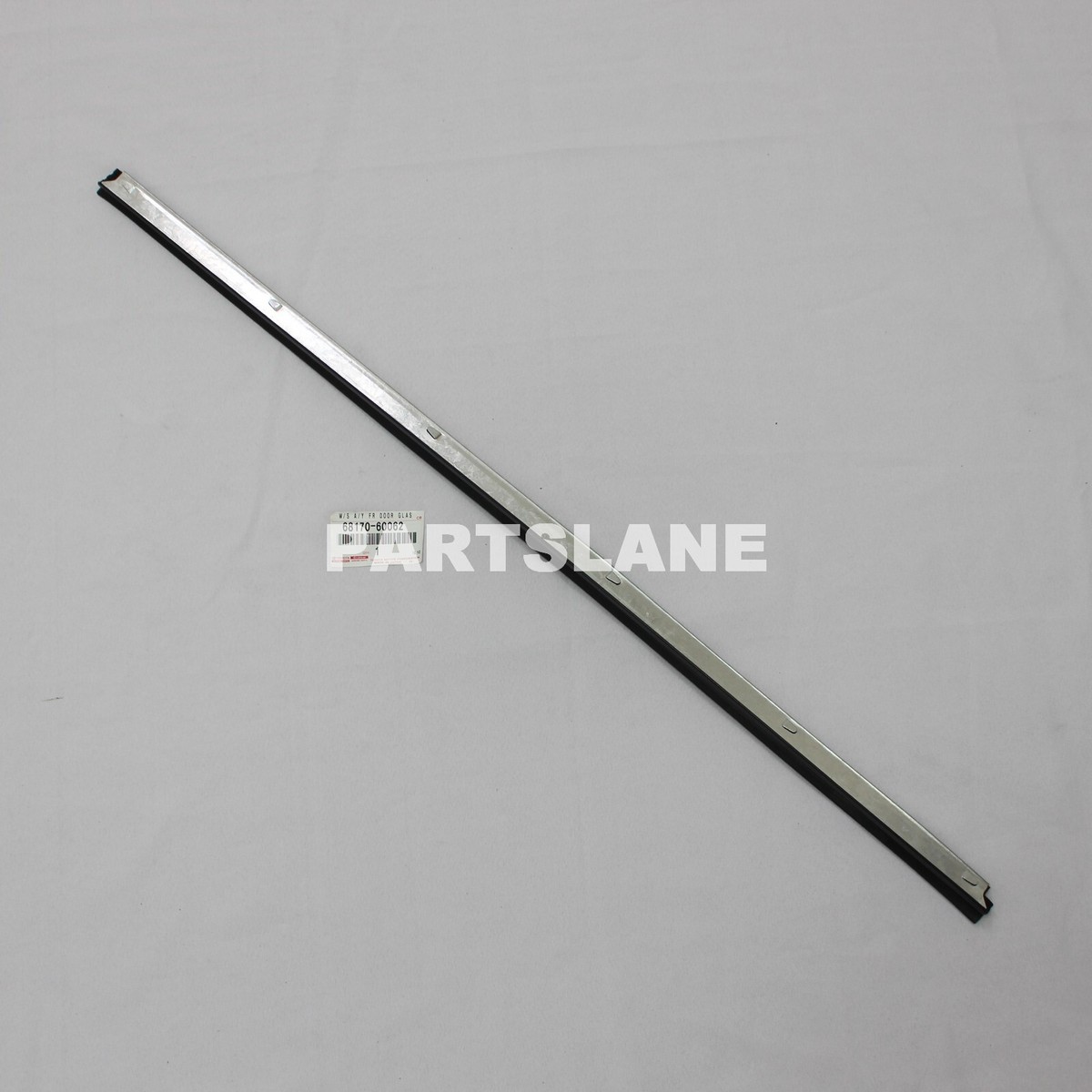 Toyota Land Cruiser OEM Inner Right Front Door Glass Weatherstrip