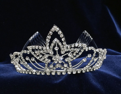 Crystal Rhinestone Tiara Star Design Silver Plated With Combs. 2.5'' Tall 