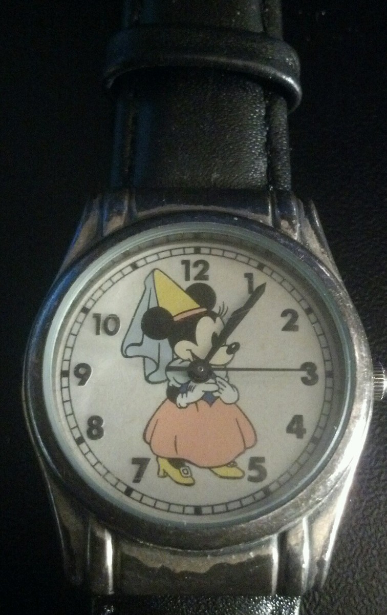 Disney 70th Anniversary Limited Edition Minnie Mouse Watch! | eBay
