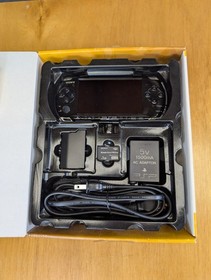 Sony PSP 3001 Ratchet And Clank Limited Edition, Mystic Black CIB