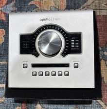 Universal Audio APTWUSB Apollo Twin USB High-Resolution USB Interface