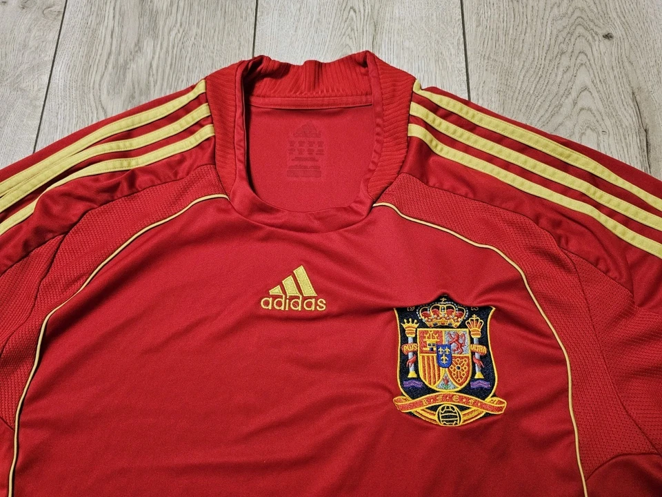 CAMISETA DE FUTBOL ESPAÑA 2008 2009 VINTAGE LOCAL CAMISETA DE FUTBOL ESPAÑA 2XL ADIDAS Foto 3 de 4