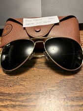 Ray-Ban Aviators RB3026 62mm. Gold Frame with Classic Green G-15 Lenses. New.