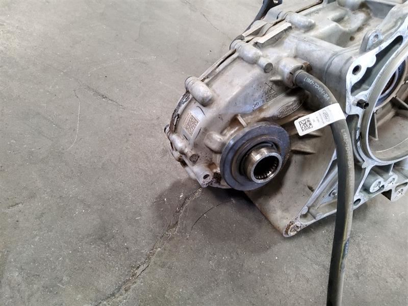 【11/20新入荷セール②】❣️プードルトランスパラントｎ　Ｍ　1 ライト❣️本体 2020 2021 2022, Ford Explorer, 2.3L Transfer Case Assy, AWD, PN