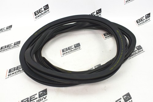 Audi S4 8K (A4) 3.0 TFSI Limousine Türdichtung Dichtgummi Tür hinten 8K5833721J