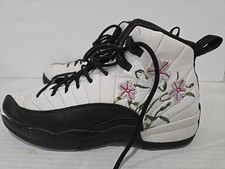 Air Jordan 12 Retro GS Size 7Y Youth White And Black Used DR6956-100 Floral