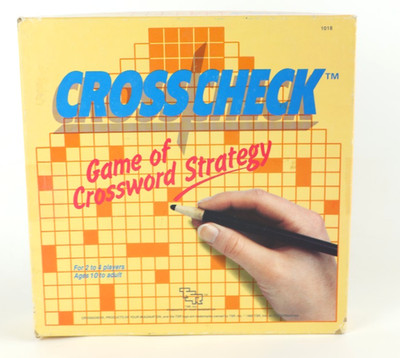 Vintage 1985 Crosscheck Game of Crossword Strategy