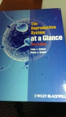 The Reproductive System at a Glance by Schust, Danny J. Paperback Book The Fast