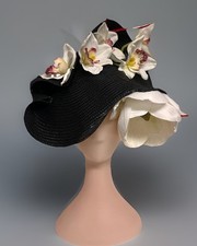 Kentucky Derby Black White Floral Ascot Fascinator, Large