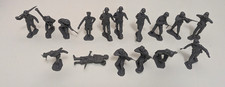 Battleground Marx Mold Shot Dark Gray Plastic 1960s German Soldiers Vtg Lot 16
