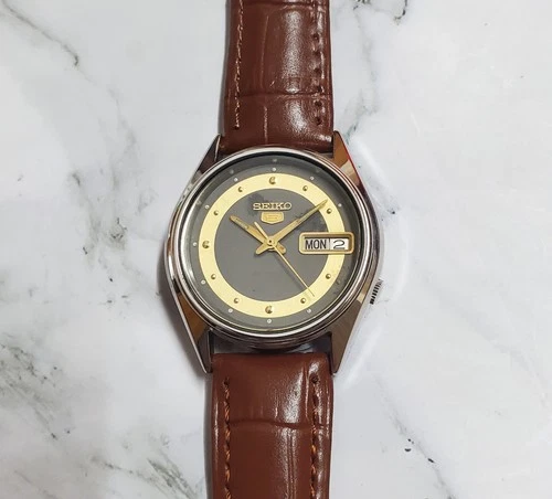 Seiko SKXM11 Automatic Retro Vintage Black Lume Dial Ultra Rare Day-Date JDM SS