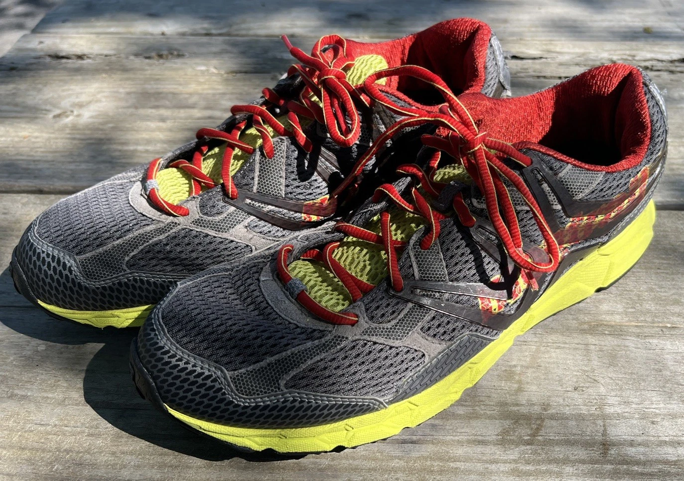 Montrail Men's Bajada Trail Running Shoes Cool Sail Red Size 11
Opens in a new window or tab