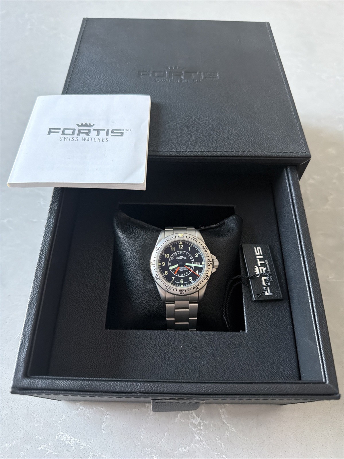 Fortis Official GMT Cosmonauts Men's Watch Ref. 611.22.11M Perfect Condition.