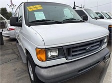 2006 Ford Econoline XL Van 3D