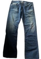 TRUE RELIGION Mens Blue Jeans Size 38 RN#112790/CA#30427 L070922 Made In The USA