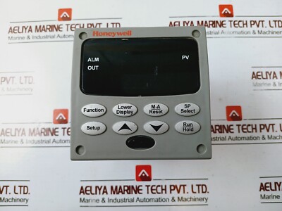HONEYWELL UDC2500 Universal Digital Controller 24 VAC/DC 50/60 Hz 12VA