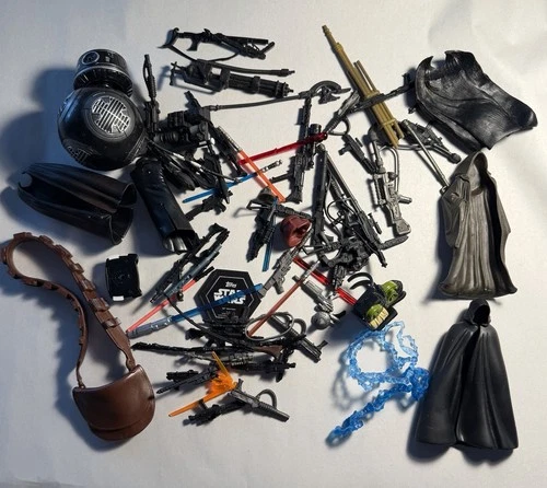 Great Lot Of Vintage Star Wars Figure Accessories/Weapons
