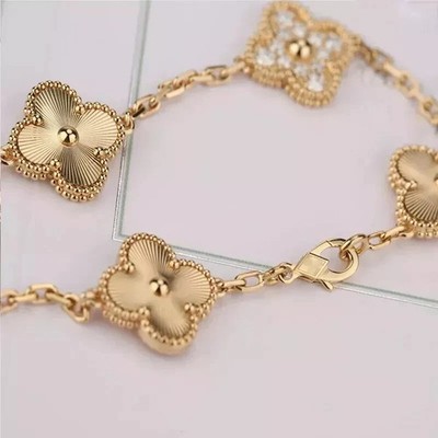 1.24Ct Lab Created Diamond Women's Flower Bracelet 14K Yellow Gold Plated 7'' in