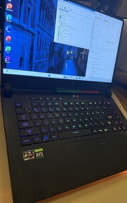 ASUS ROG STRIX SCAR G533QS  15.6  300hz, 6TB SSD, RTX 3080, Ryzen 9, 32gb Ram,