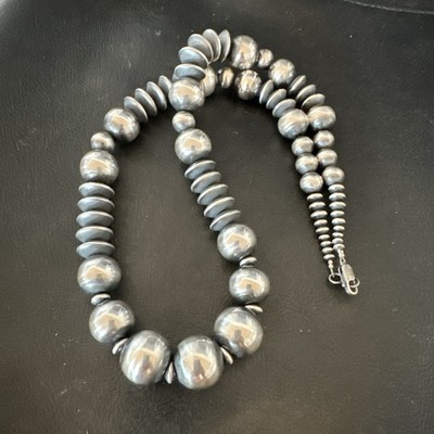 Handmade Bench Flat Navajo Pearls Sterling Silver Bead Necklace 24