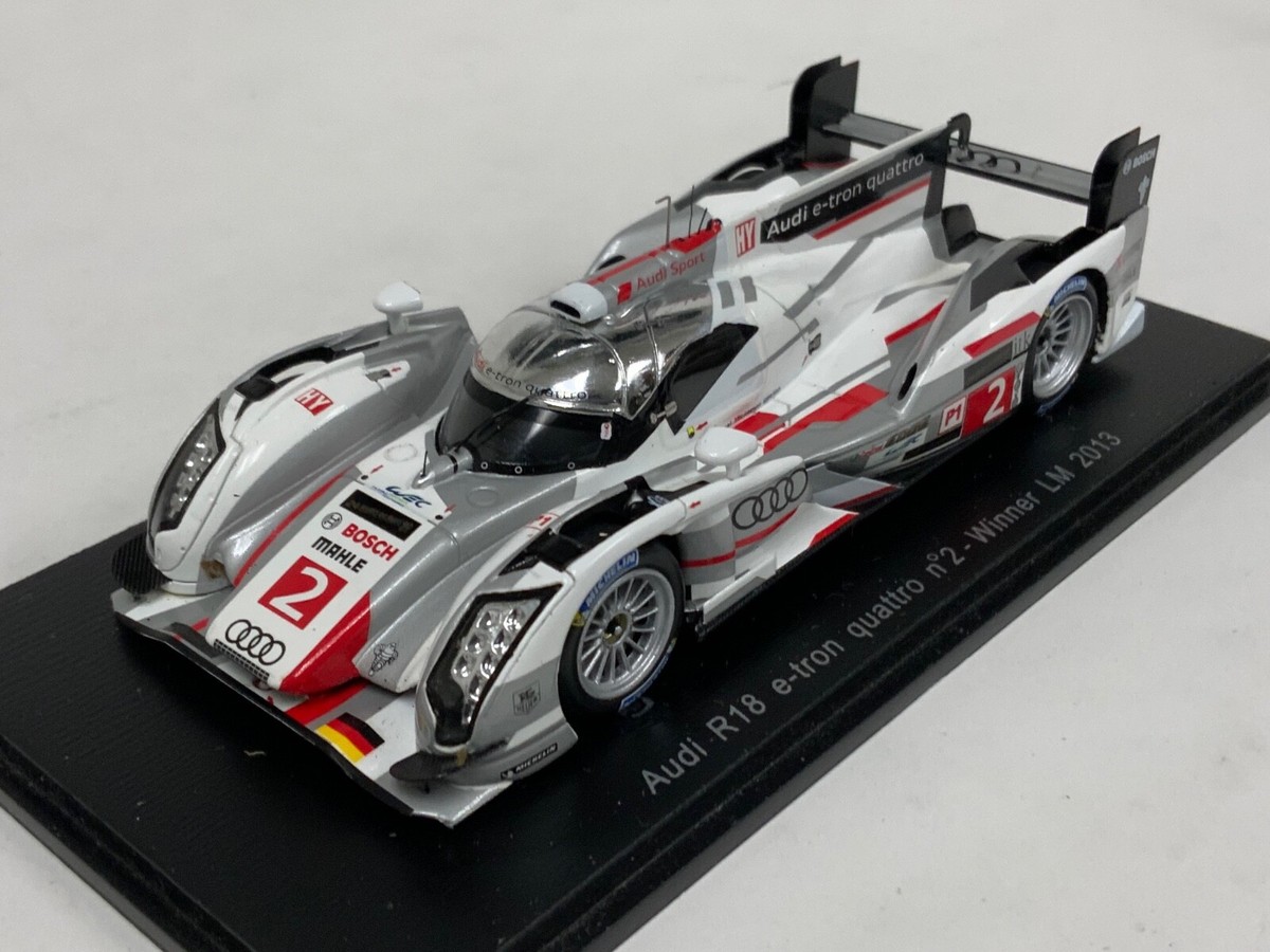 1/43 Spark Audi R18 e-tron Quattro #2 Team Joest Winner 1/43 Spark Audi R18 e-tron Quattro #2 Team Joest Winner