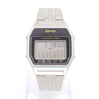 NOS SEIKO A354-400B CALENDAR-ALARM VINTAGE DIGITAL WATCH JAPAN