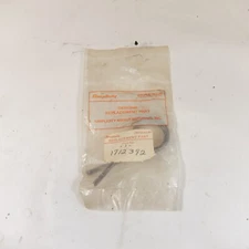 New Simplicity 1712392 Clip