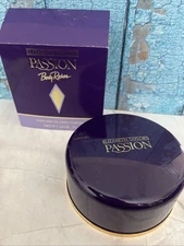 Passion by Elizabeth Taylor 2.6 oz Perfumed Dusting Powder for Women New In Box