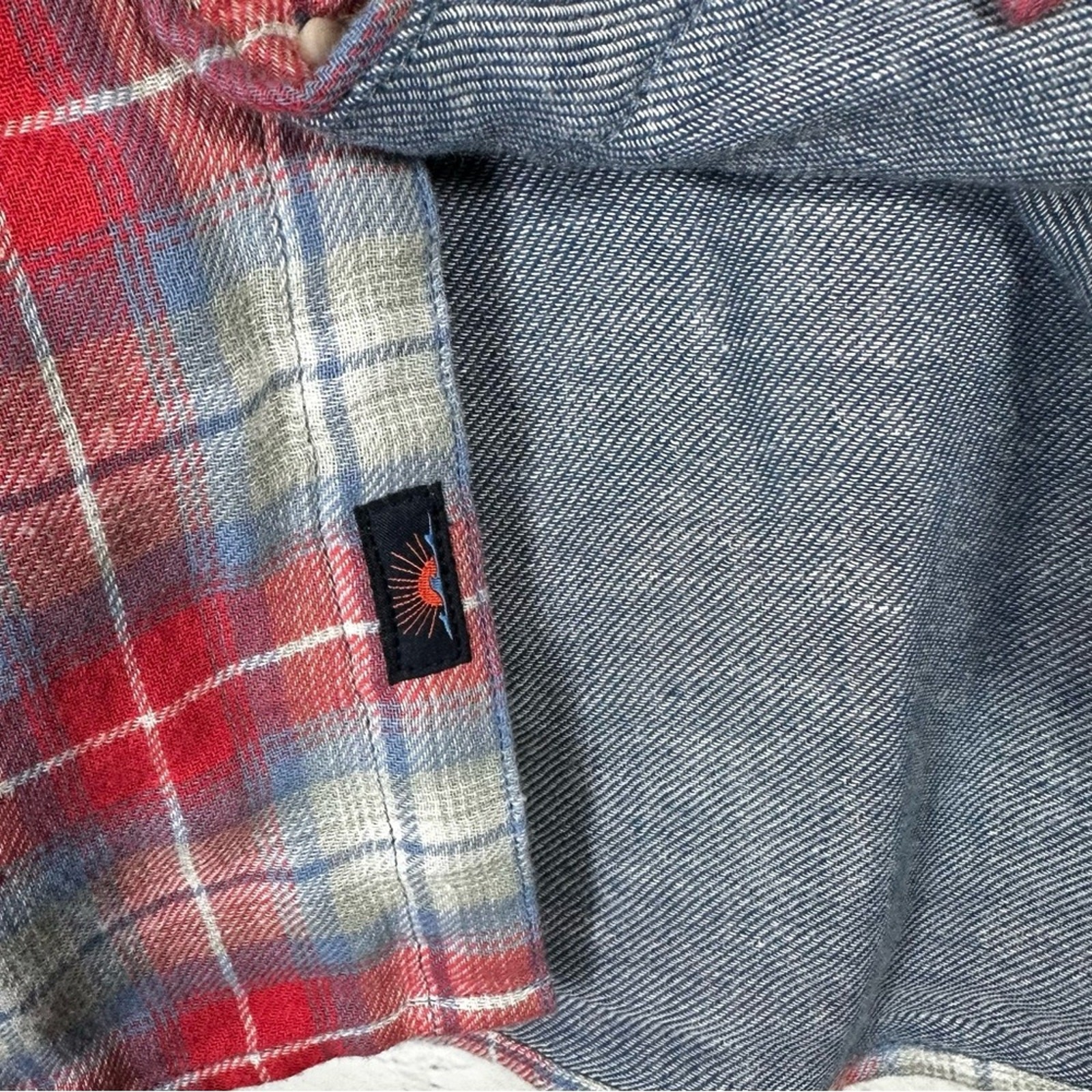 Faherty Double Cloth Button Down Long Sleeve Shir… - image 5