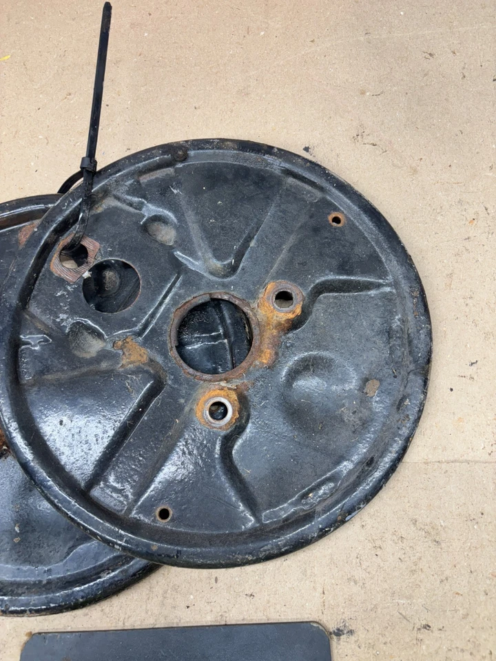 1967 68 69 1970 C10 K10 Chevrolet Gmc tambor delantero freno placas de respaldo par OEM O Foto 2 de 4