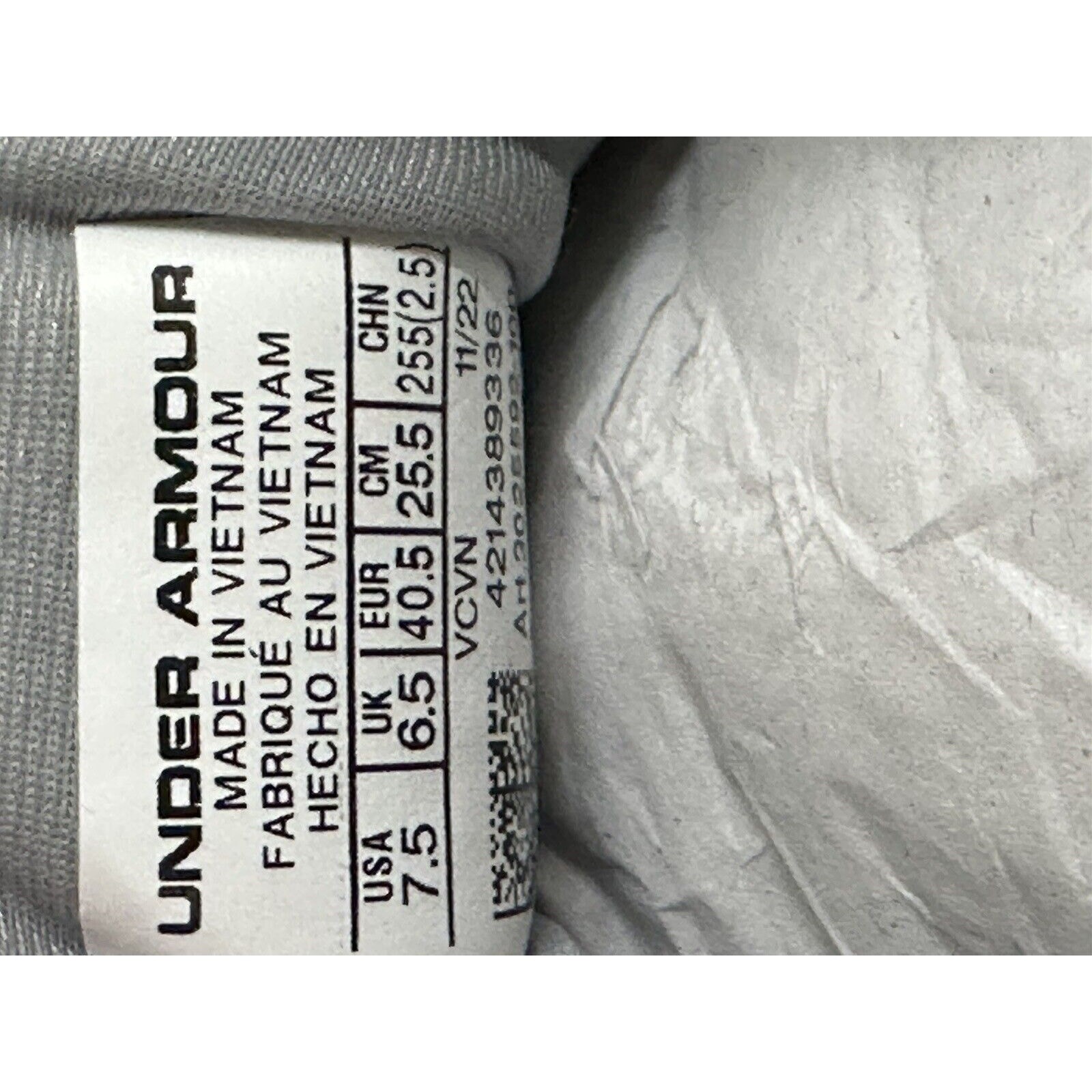 NWT Men's Under Armour Yard Low MT Baseball Cleats 3025592-100 White Size 7.5 thumbnail 6