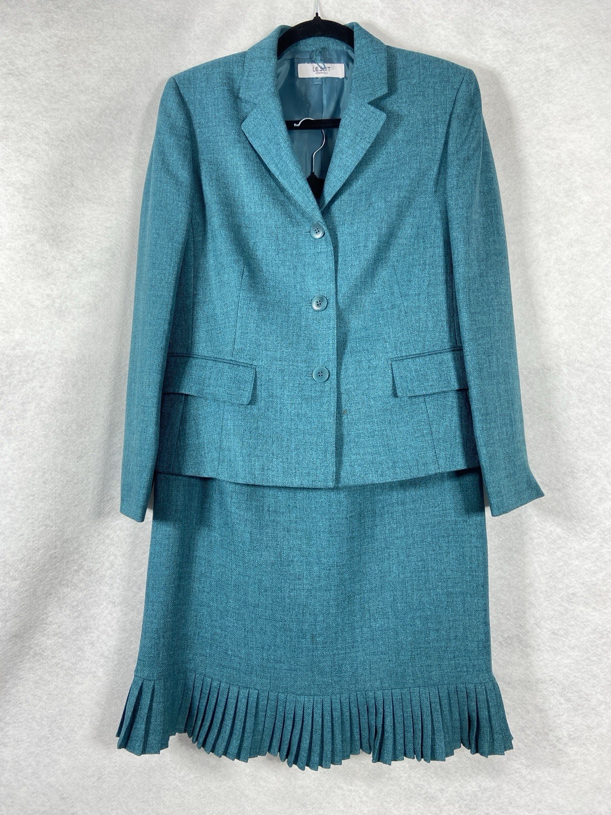 Le Suit 2PC Skirt Suit Women’s 10 Teal Blazer Buttons Long Sleeves Pleated Hem