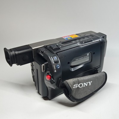 Sony Handycam CCD-TRV48E Video8 XR Camcorder 20x Zoom NightShot +