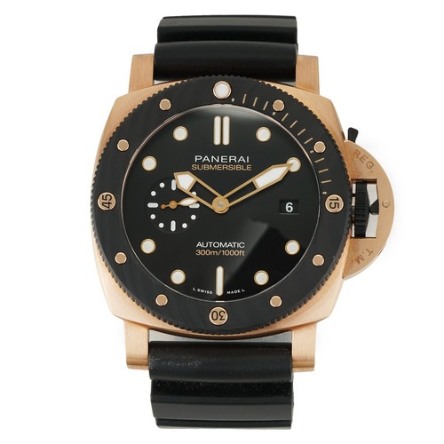 Panerai Submersible Goldtech Ref. PAM02070 44mm Circa 2020 Full Set & Strap