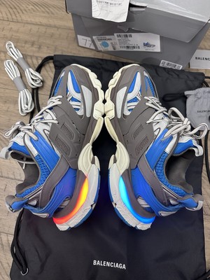 balenciaga LED track スニーカー 40 Balenciaga Led Track Runners Size 40 | eBay