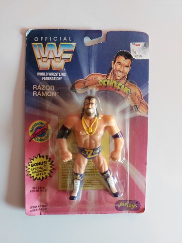 WWF Bend Ems - Razor Ramon Series 1 - On Card - Ju...