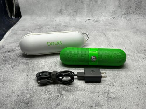 Beats Pill Speaker Neon Green LIMTED EDITION RARE Discontinued Works #10 - Picture 1 of 5