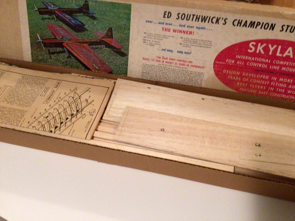 Vintage Sterling Models Skylark Control Line Stunt Gas Model Airplane