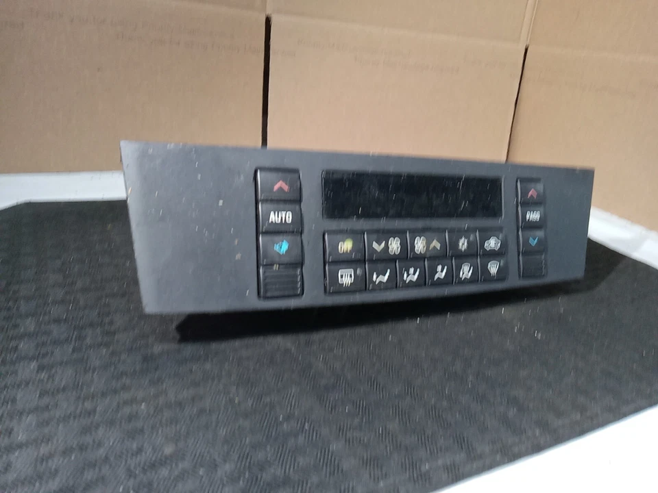 Controlador de temperatura automático Buick Lacrosse 2007 Opt CJ2 OEM usado Foto 2 de 4