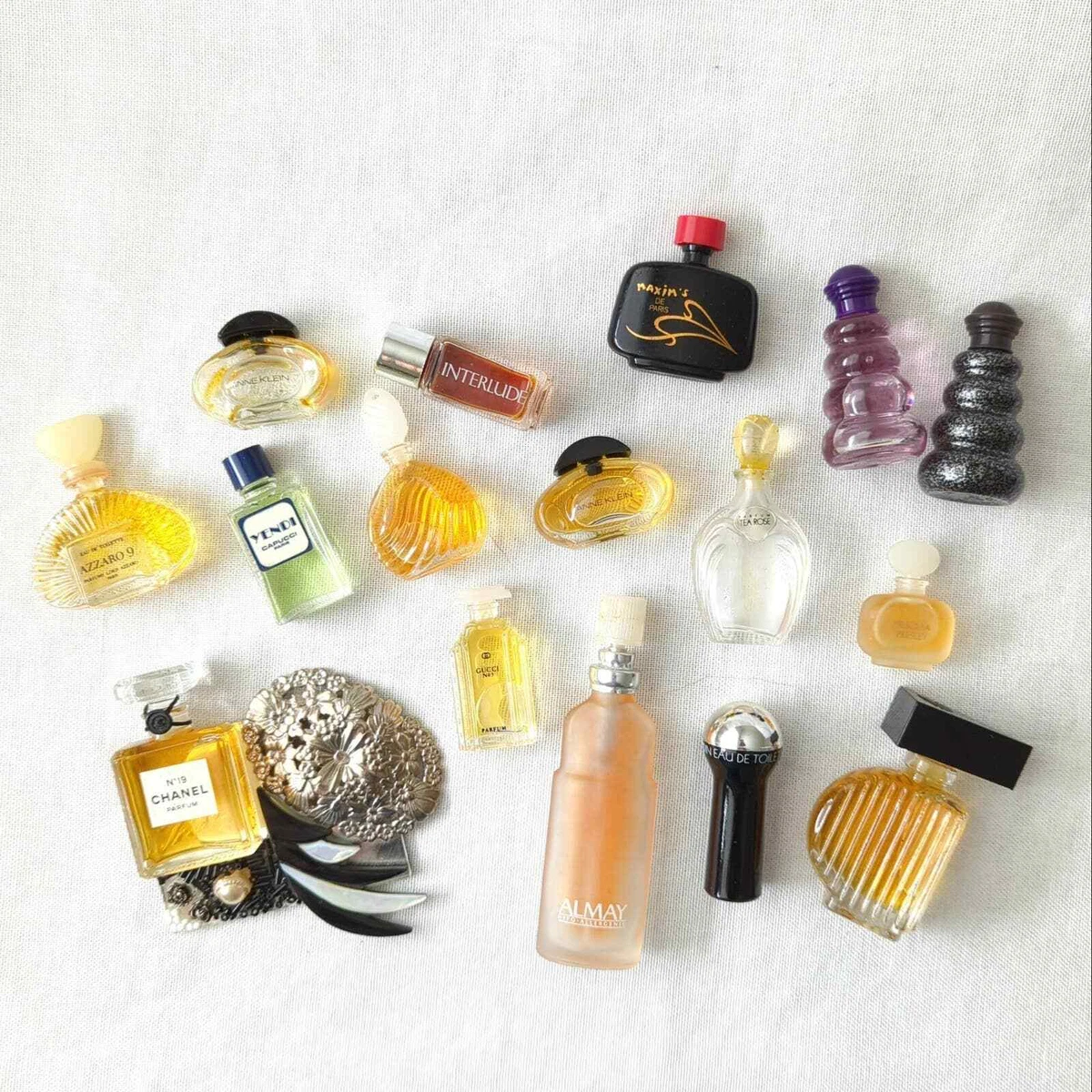 Mini Perfume Bottles Lot Splash Vintage 80s 90s Chanel 19 Gucci No 3  Miniatures