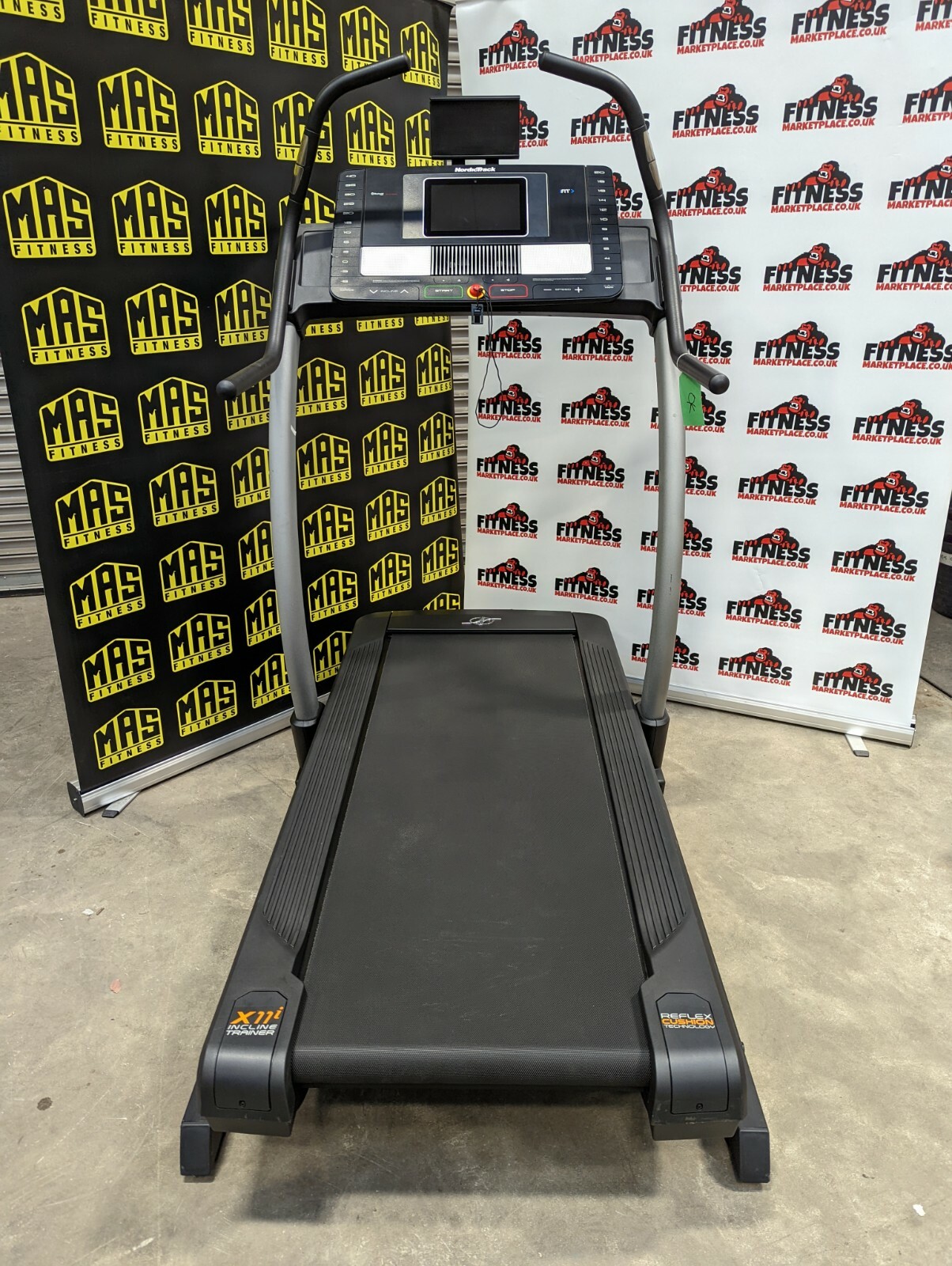 NordicTrack Commercial X11i Treadmill Home Cardio 40 incline RRP £1999