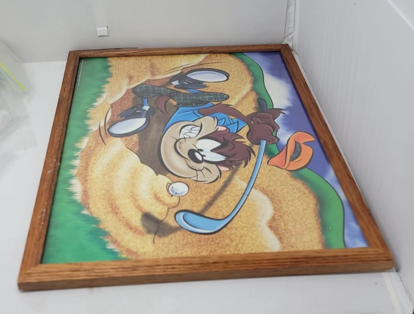 Warner Bros Looney Tunes Taz Tee-Off 1997 Limited Edition In Preowned Condition. - Image 4 of 4