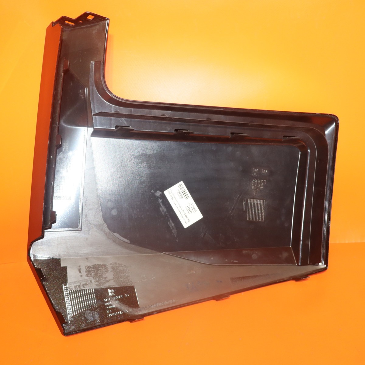 Rolls-Royce Cullinan 2025-2026 Front Right Bumper
