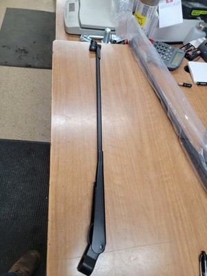 Wexco HEAVY DUTY 201563 Dyna Radial Wet Wiper Arm, 24'' ISO R/D arm Saddle
